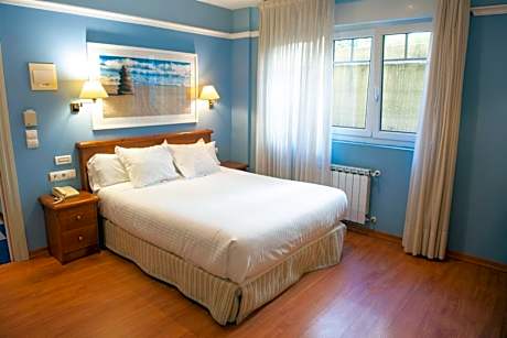 Double Room - Interior Facing