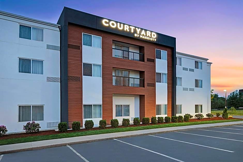 Courtyard by Marriott Boston Raynham