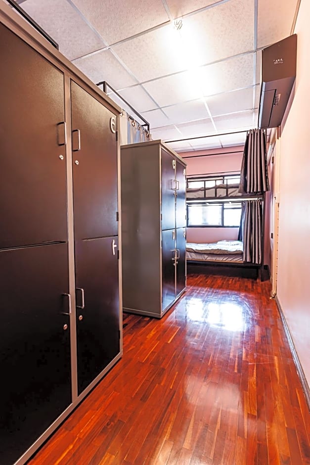 Baan Mee Suk Ayutthaya