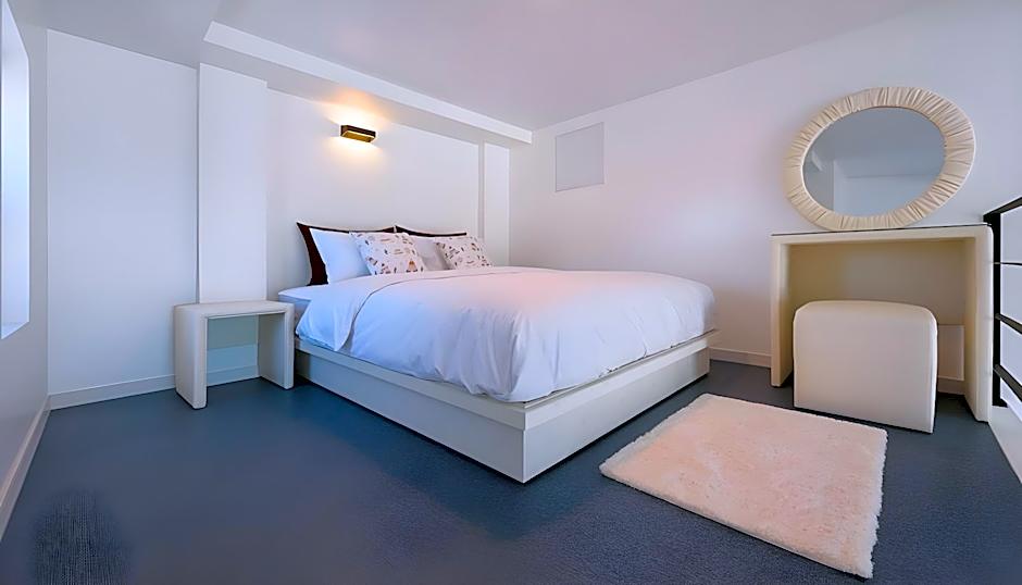 Photo 1 of 5 of 303 (SPA/Ocean View)
