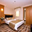 Aprilis Hotel
