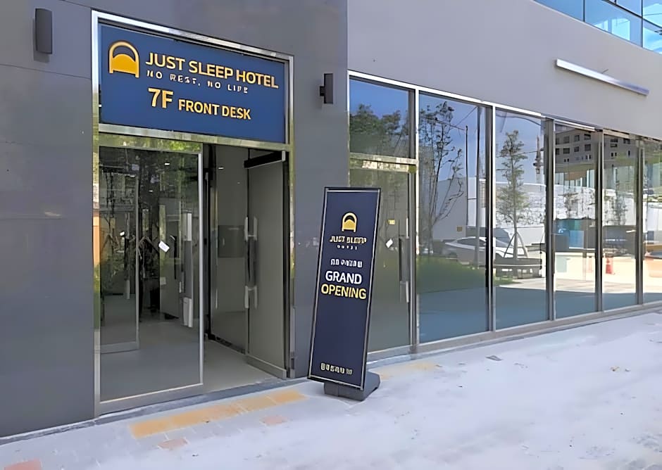 Just Sleep Hotel Gurae 2nd Branch