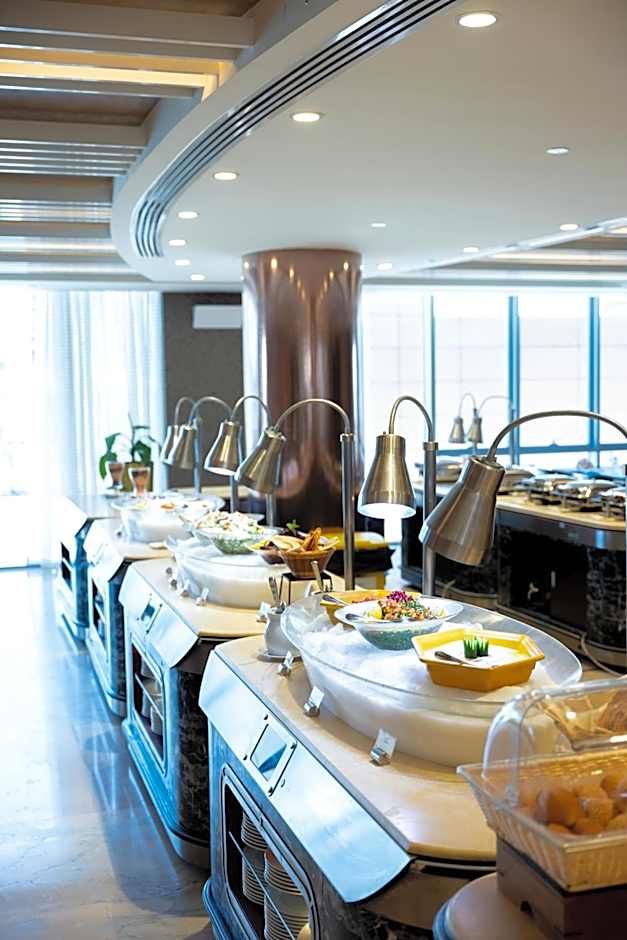 Remal Hotel & Villas Al Dhannah City