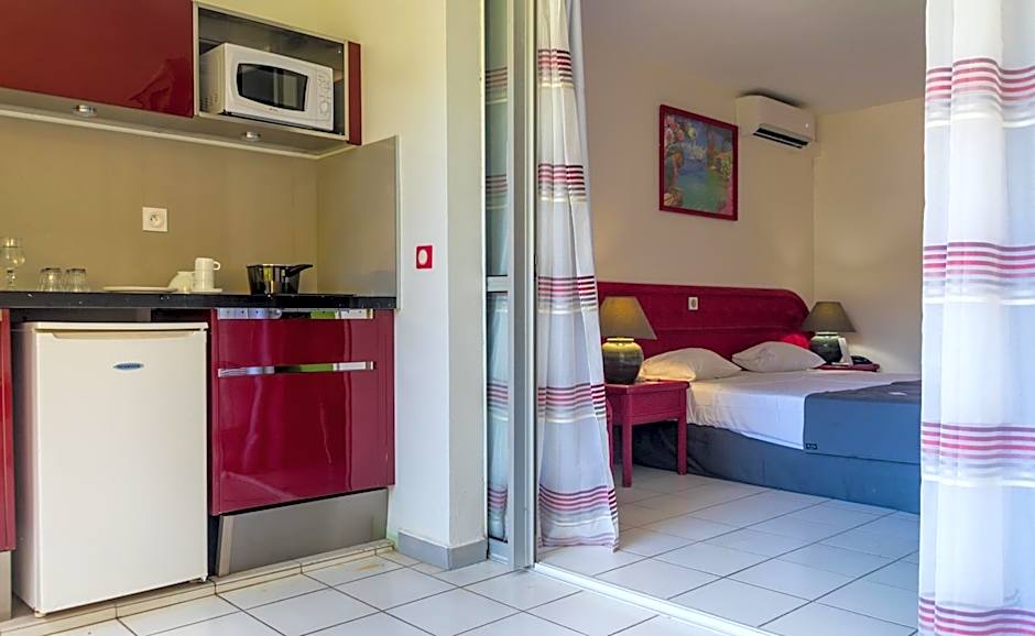 Canella Beach Hotel