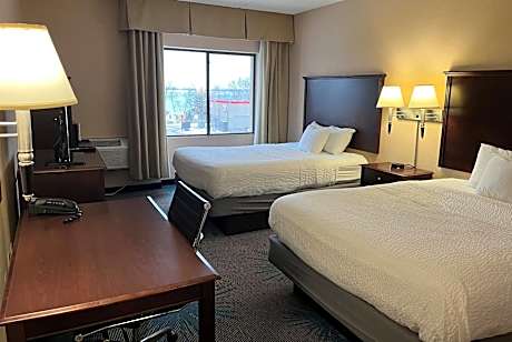 Queen Room with Two Queen Beds - Non-Smoking