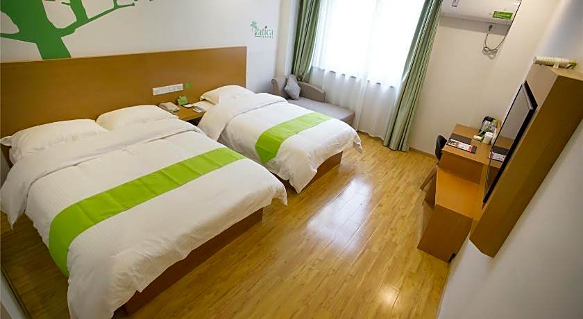 Vatica Xuzhou High Speed Railway Station Hotel