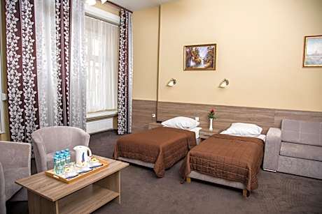 Double Deluxe Room