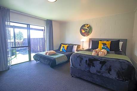 Twin Studio Unit
