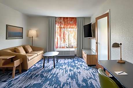 Executive king suite with Sofa Bed