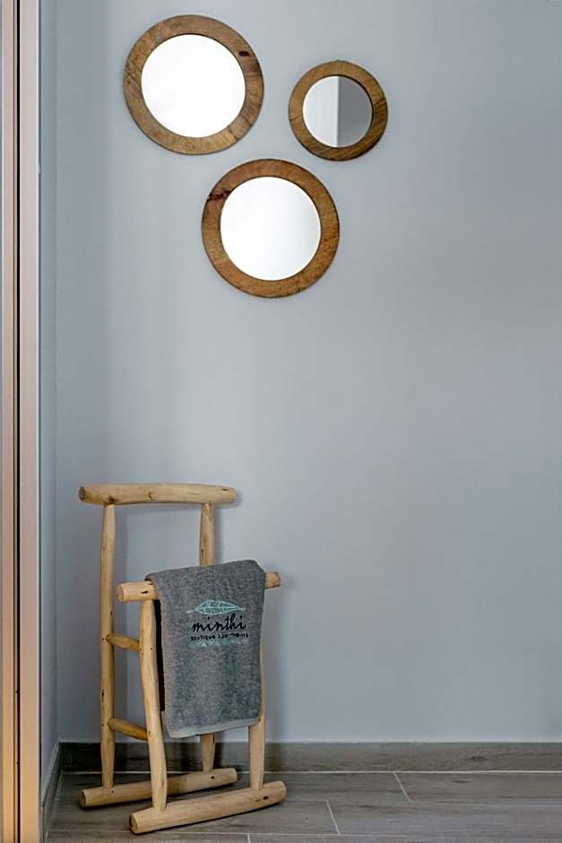 Amalthia Luxury Suites