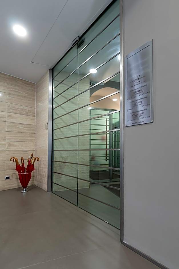 Stendhal Luxury Suites