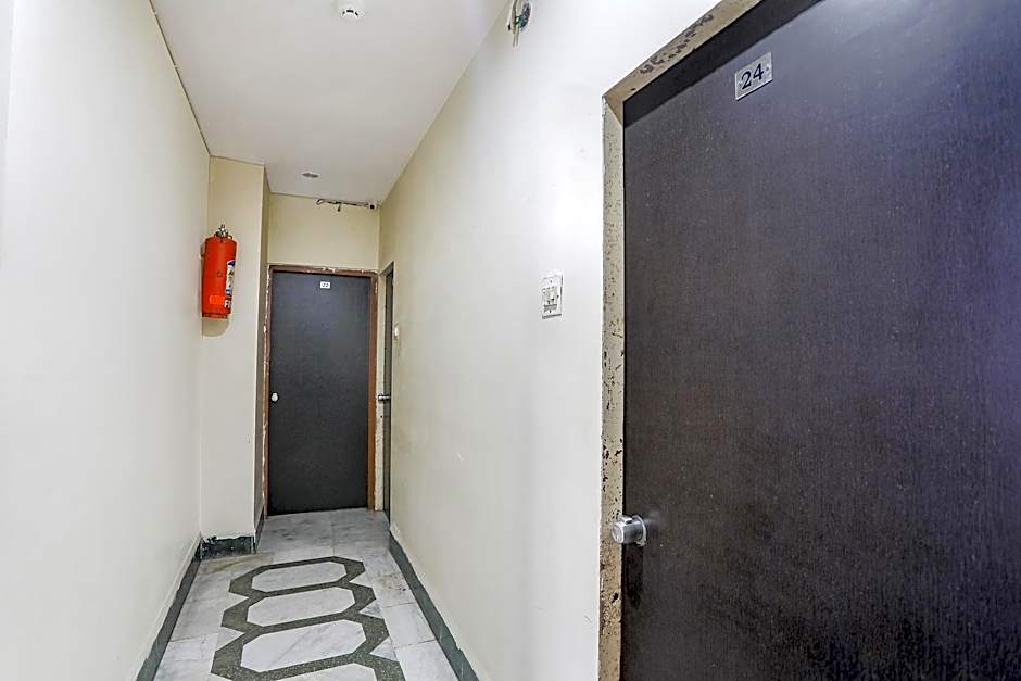 Super Deluxe Guest House by OYO Rooms – Nagpur, OH