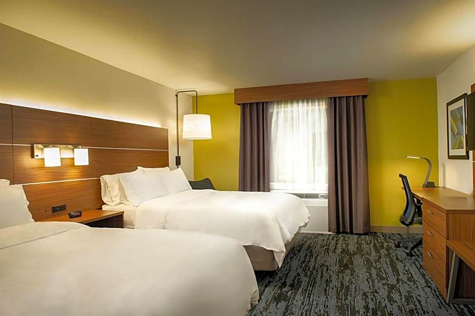 Holiday Inn Express Hotel & Suites Wausau By IHG