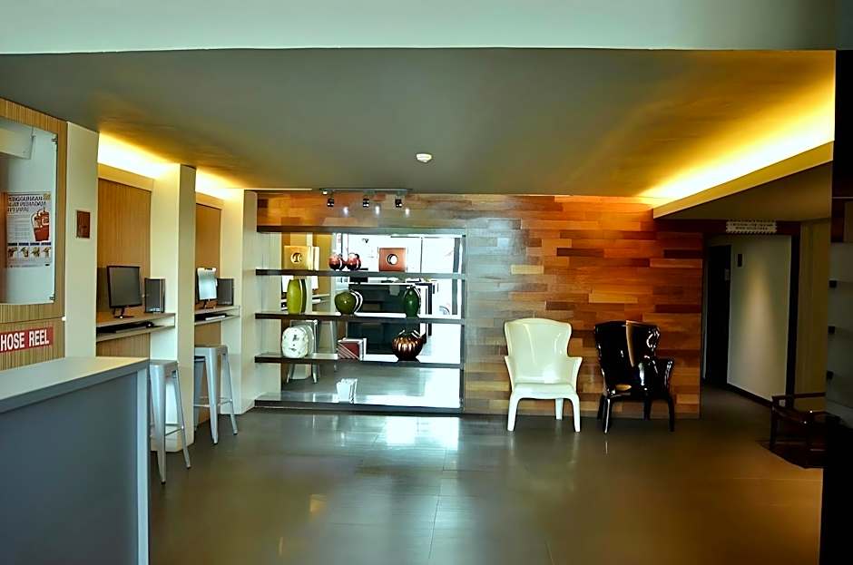 Vivo Hotel by StayZy