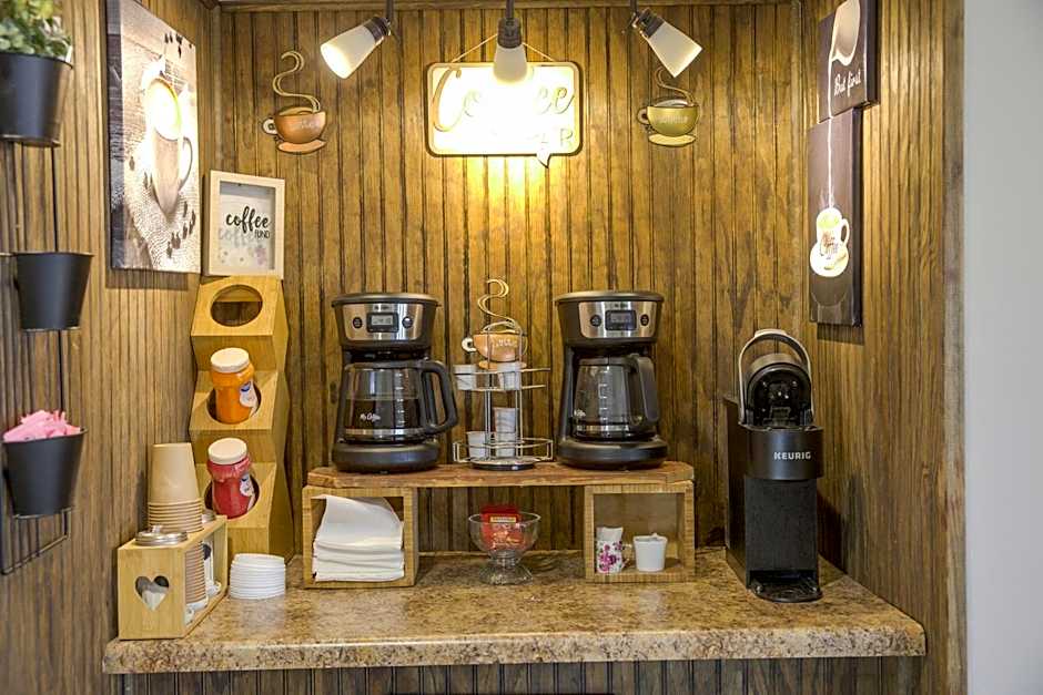 OYO Hotel Brownsville TN I-40