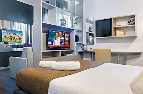 Standard Double Room with Garden View