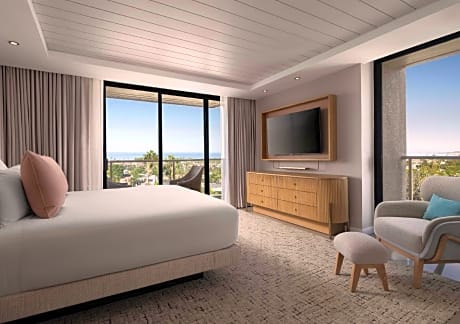 1 King Ocean View 1 Bedrm Suite Hearing Access