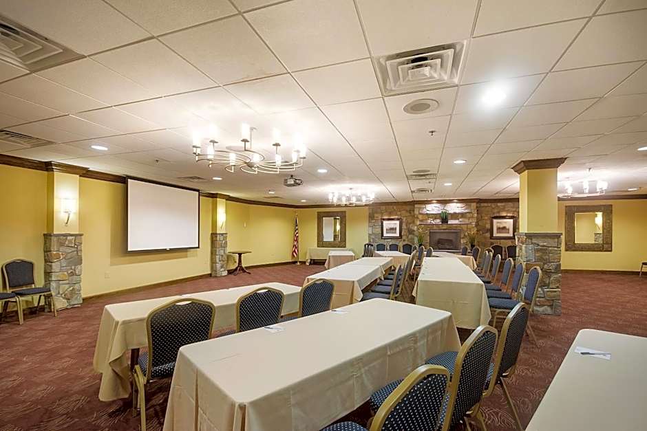 Chester hotel and Conference Center