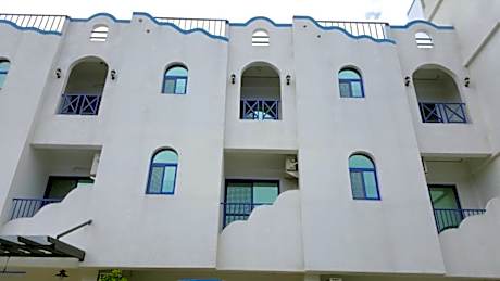 Santorini Music Family Homestay