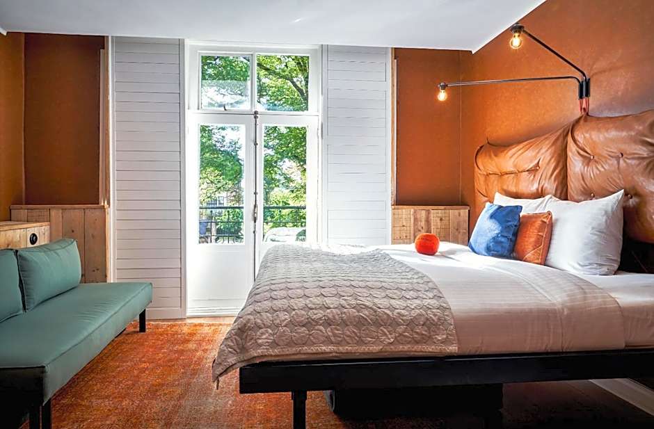 Max Brown Hotel Museum Square