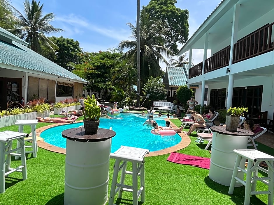 Tiki Beach Koh Phangan