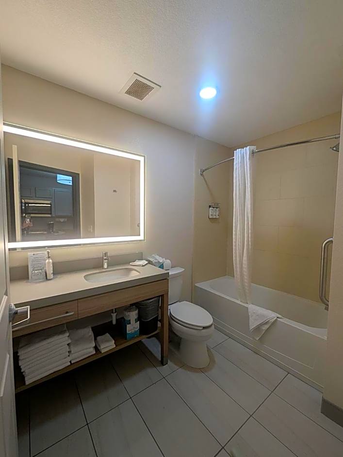 Candlewood Suites Loveland By IHG