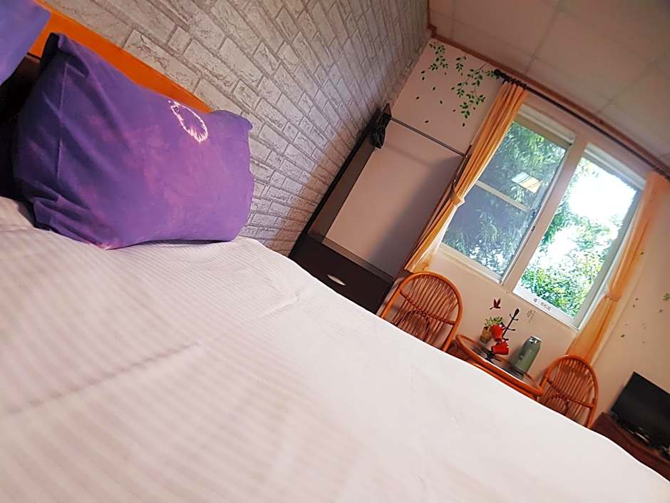 Shan Shui-Yuan Vege Guest House