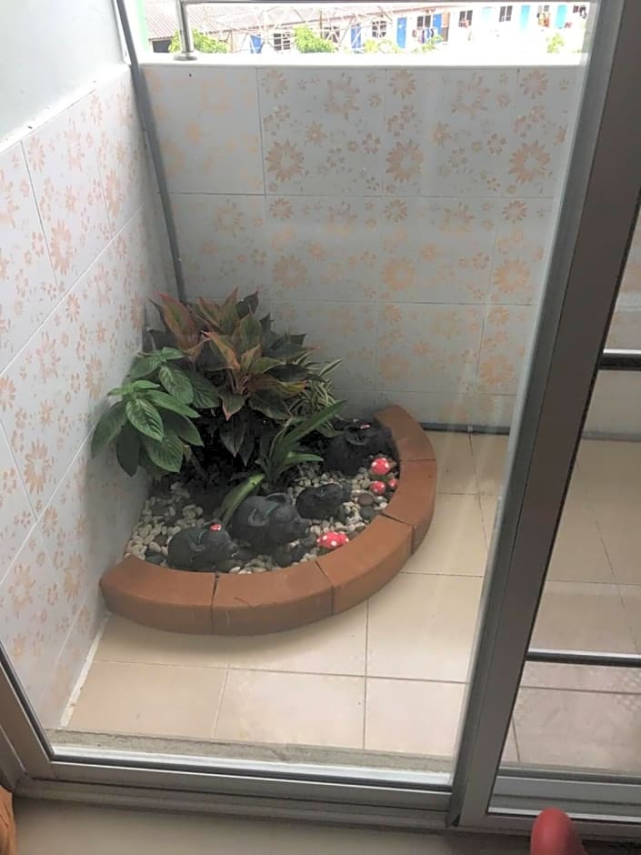 D5 Hotel สาขา หนองตำลึง