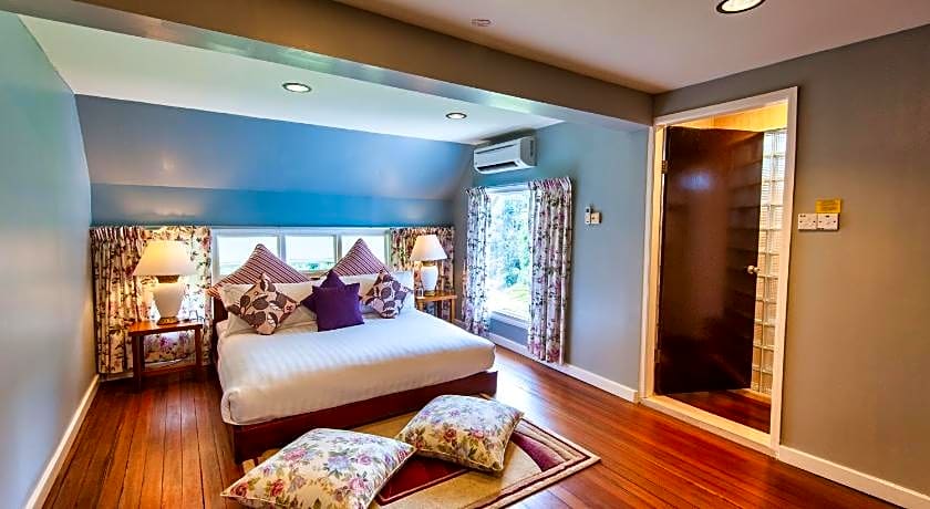 Sutera Sanctuary Lodges at Poring Hot Springs