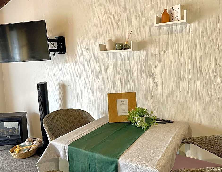 Haruru Falls Retreat