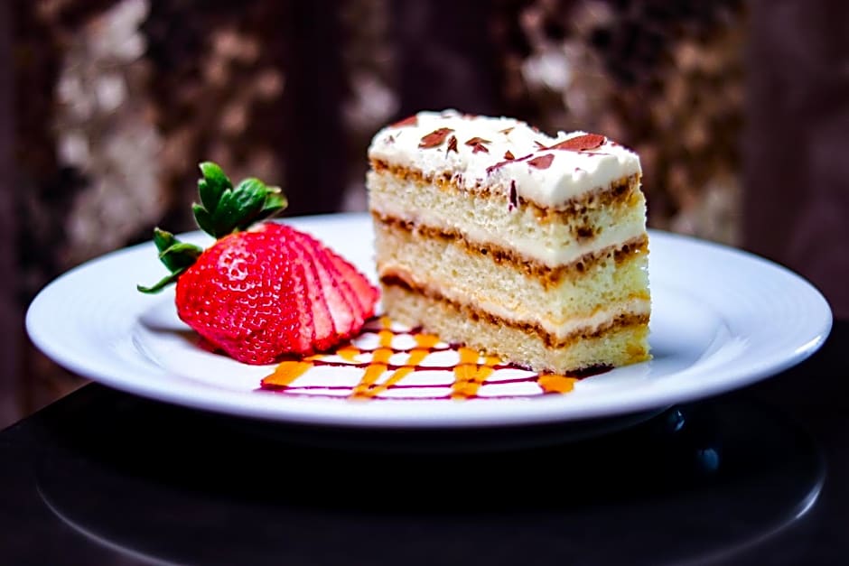 Pinnacle Hotel At The Pier