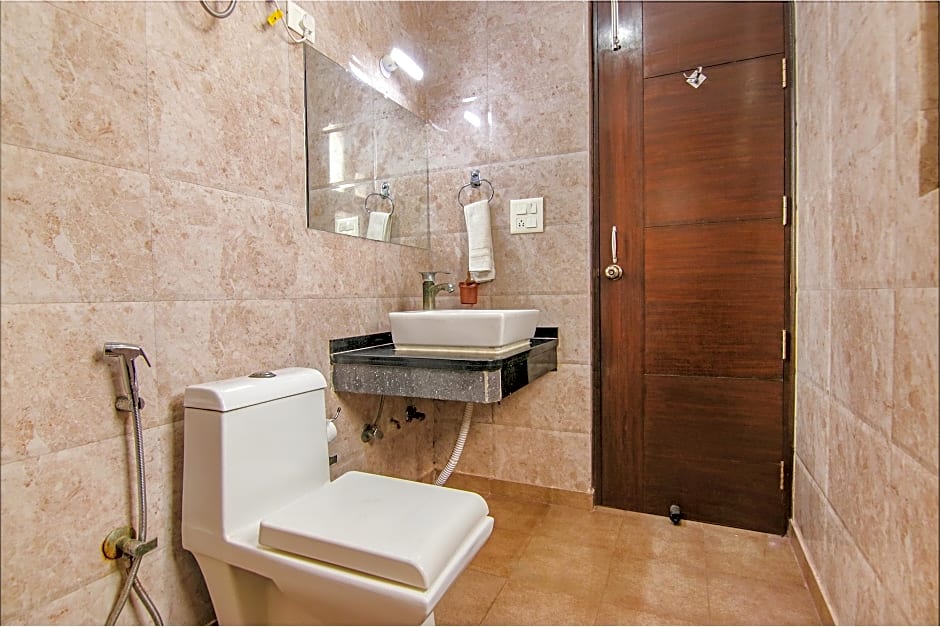 FabExpress Rumaisa Residency