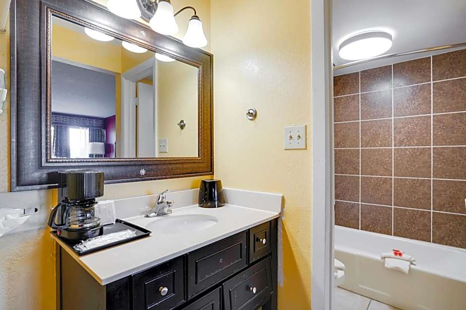 OYO Hotel Wade/Fayetteville I-95 South