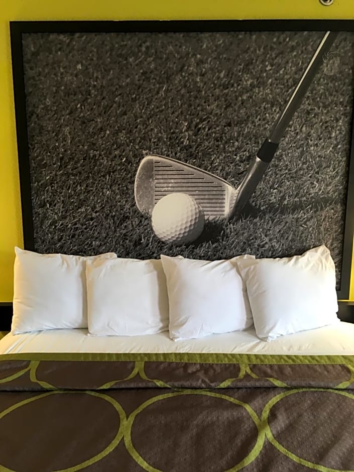 Super 8 by Wyndham Augusta