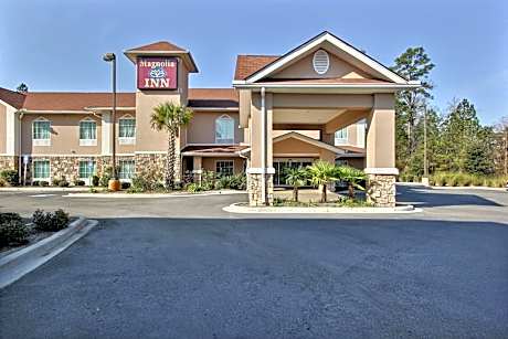 Magnolia Inn and Suites Pooler