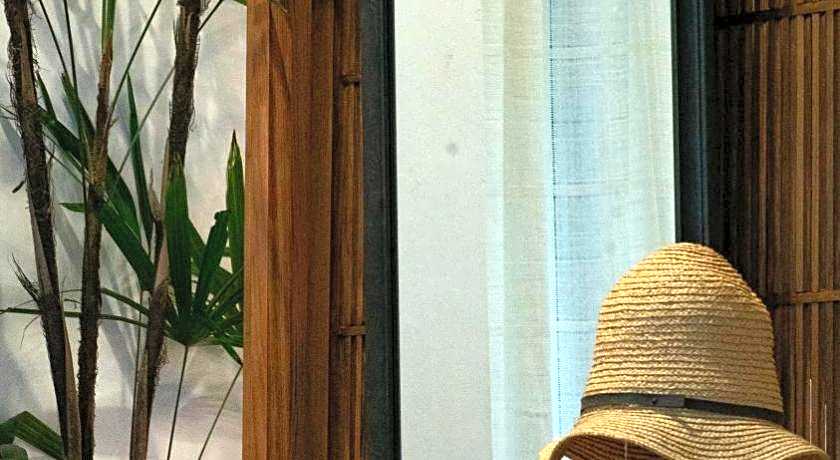 Chandra Residence, luxury, warmth and playfulness!