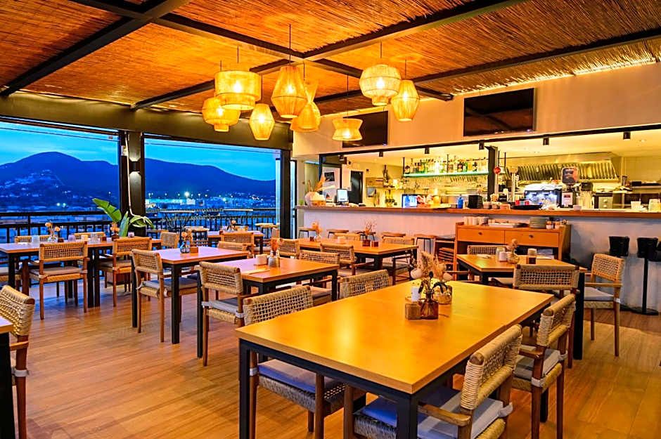 Hotel Cenit & Apts Sol y Viento