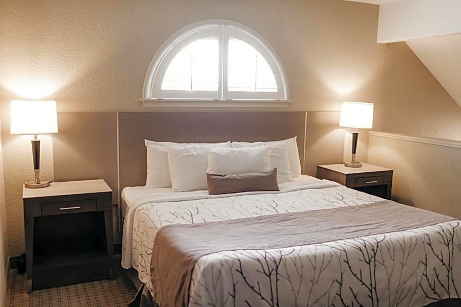 Eastland Suites Hotel & Conference Ctr, Trademark by Wyndham