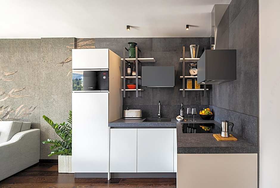 Aris Apartments & Sky Pool - Tonelli Hotels - Adult Friendly