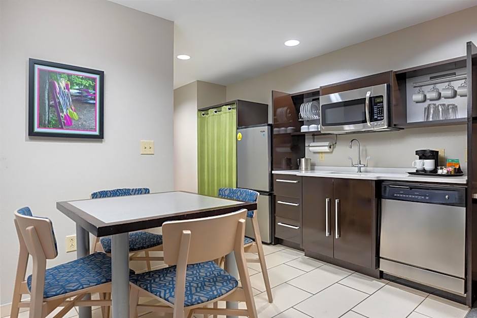 Home2suites By Hilton Ridgeland