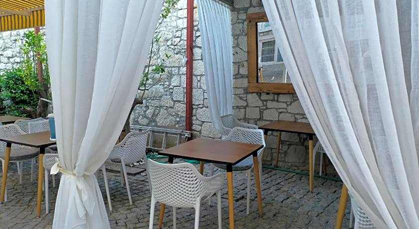 Neva Hotel Alacati