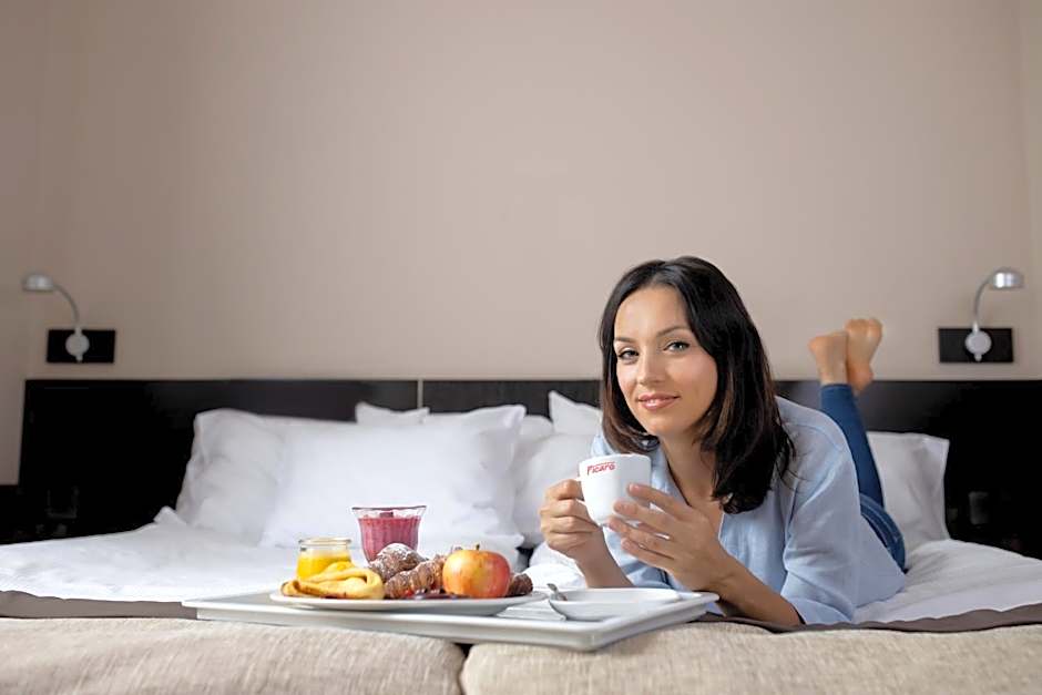 Hotel Picaro Zarska Wies Poludnie A4 kierunek Polska