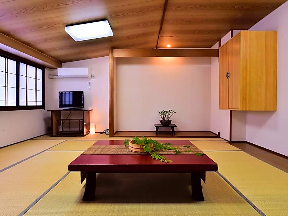 Takenoya Ryokan Guest House Takenoya