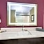 La Quinta Inn & Suites by Wyndham West Monroe