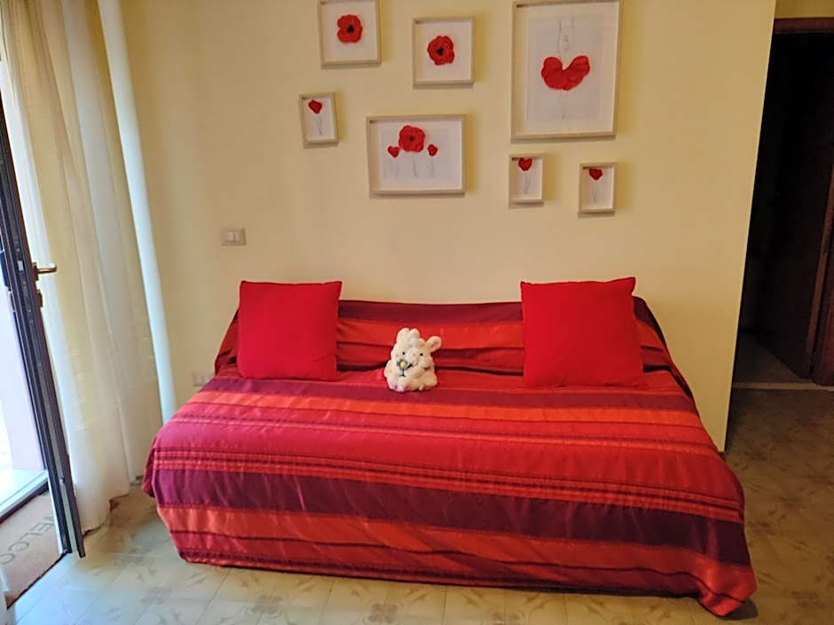B&B ROSSELLA