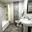 Casa Blanca Inn & Suites Whittier