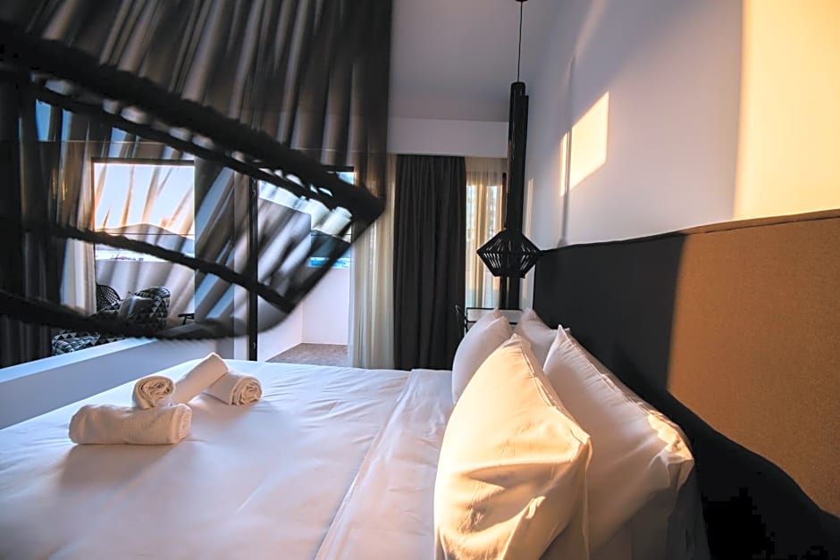 Kalypso Suites Hotel - Adults Only