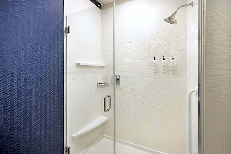 Fairfield Inn & Suites by Marriott Bowling Green