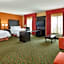 Hampton Inn & Suites Waco-South