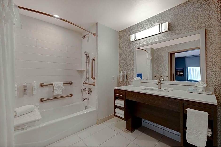 Home2 Suites by Hilton Las Vegas Northwest